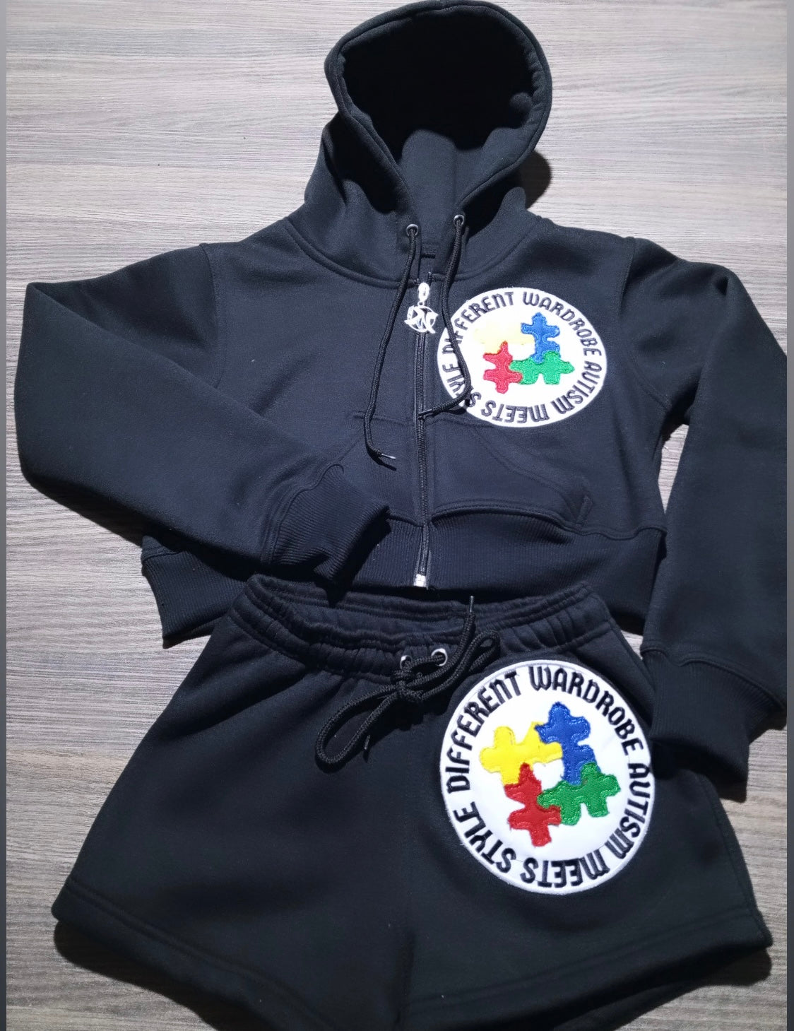 Autism meet style wmn short set